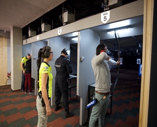 Стрелба с оръжие по избор за двама човека в Пазарджик