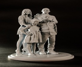 Създай своя миниверсия с 3D фигурка в град Русе - двойна фигурка