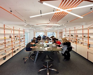 Керамика и вино за двама – докоснете се до магията на глината