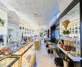 Дегустация на 6 вида гурме сладолед в The Ritz Specialty Coffee - за двама