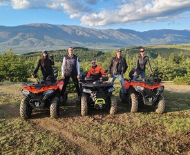 Природа и адреналин: АТВ тур за двама човека на едно АТВ в Пирдоп - 150 мин.