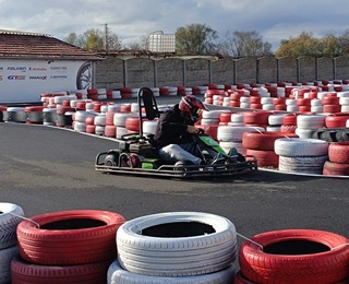 Адреналин и скорост с Картинг в Бургас - за двама