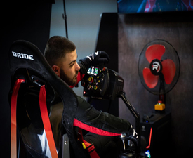 VR Racing – скоростно виртуално преживяване без граници - Ferrari F1 волан