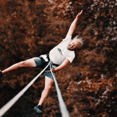 Скок с бънджи или пандюл