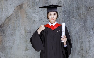 Подарък за абитуриент – какво да изберем?