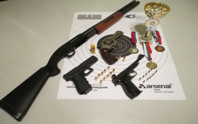 Техники за динамична стрелба с разнообразие от оръжия в стрелбище Герена