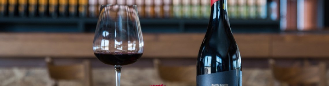 Тайните на винената дегустация: Изкуството на бавното узряване