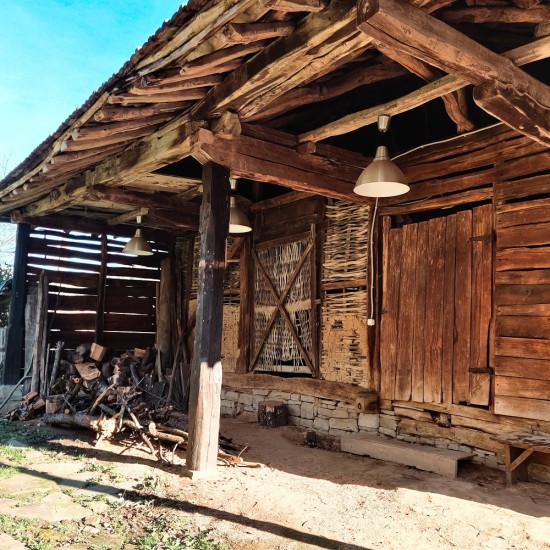 Нестандартен подарък – Уикенд за двама - тайното пътуване - 390.00 | Makaroon.bg Нестандартен подарък – Уикенд за двама - тайното пътуване от Makaroon.bg