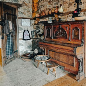 Нестандартен подарък – тайното пътуване  - из забравените села на Родопите