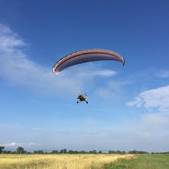 Полет с тандемен моторен парапланер + заснемане с HD от Makaroon
