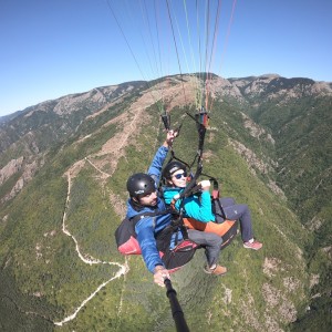 Панорамен полет с парапланер между Габрово и Велико Търново