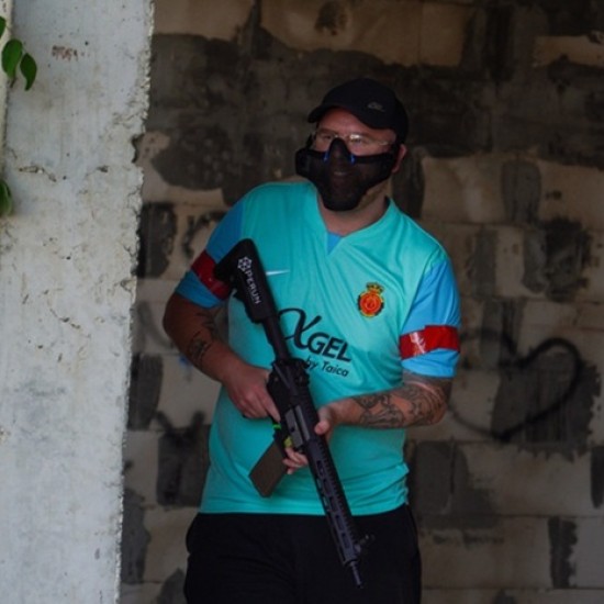 Впуснете се в едно щуро приключение с доза екшън с Airsoft в Св. Влас от Makaroon