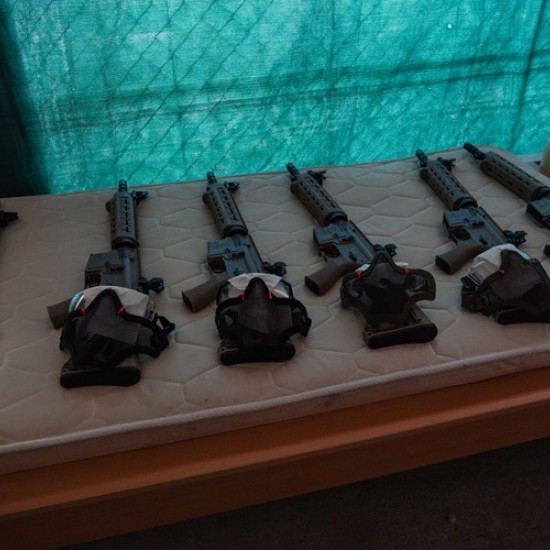 Впуснете се в едно щуро приключение с доза екшън с Airsoft в Св. Влас от Makaroon