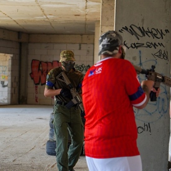 Впуснете се в едно щуро приключение с доза екшън с Airsoft в Св. Влас от Makaroon