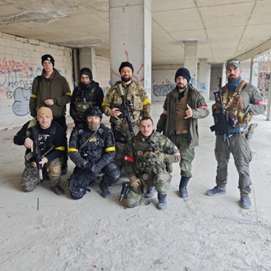 Впуснете се в едно щуро приключение с доза екшън с Airsoft в Св. Влас от Makaroon