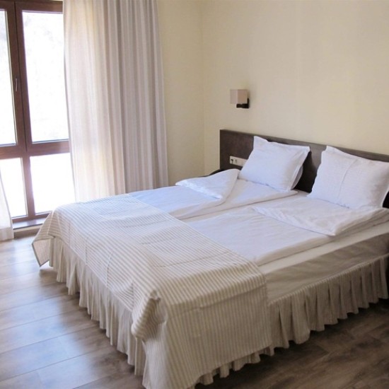 Отдайте се на една пълноценна СПА почивка с 2 нощувки със закуска за двама в хотел Аква Варвара от Makaroon