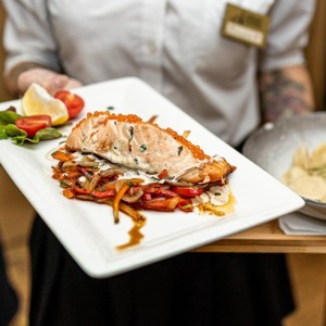 Меню Царска вечеря за двама с дегустация на хайвер и водка в руски ресторант Арбат 