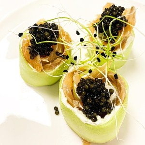 Меню Царска вечеря за двама с дегустация на хайвер и водка в руски ресторант Арбат Меню Царска вечеря за двама с дегустация на хайвер и водка в руски ресторант Арбат