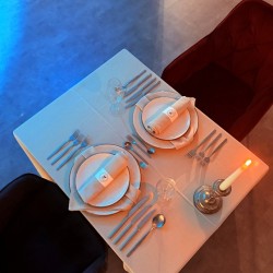 Изкуство и романтика с вечеря за двама в една от най-старите арт галерии в България - Art Club Diplomat Изкуство и романтика с вечеря за двама в една от най-старите арт галерии в България - Art Club Diplomat