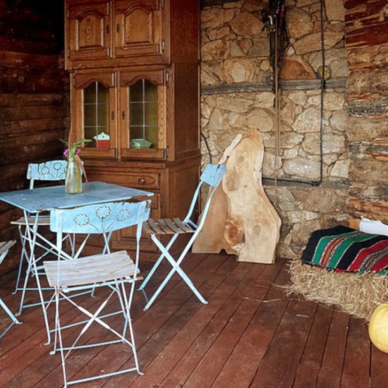 Артел 13 - уникално преживяване за двама в Родопите Уникално преживяване - студио за двама в сърцето на Родопите от Makaroon.bg