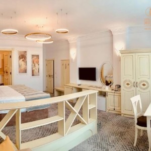 Две нощувки със закуска и вечеря за 2-ма възрастни + до 2 деца в сърцето на Пловдив - комплекс Atlas House