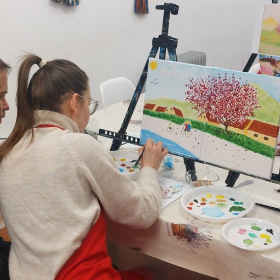 Създайте нещо красиво заедно с Рисуване за двама на обща картина от Makaroon