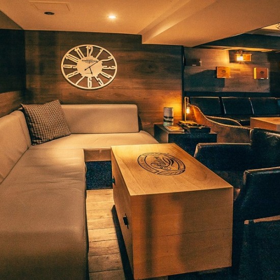 Дегустация на уиски за двама Отлежало съвършенство от Makaroon Дегустация на уиски за двама Отлежало съвършенство от Makaroon