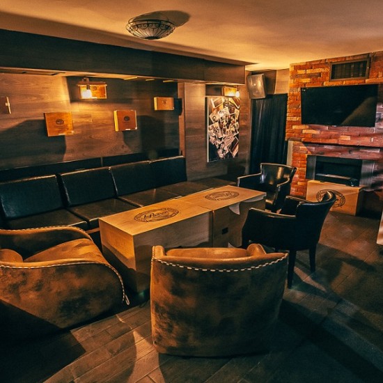 Дегустация на уиски за двама Отлежало съвършенство от Makaroon Дегустация на уиски за двама Отлежало съвършенство от Makaroon