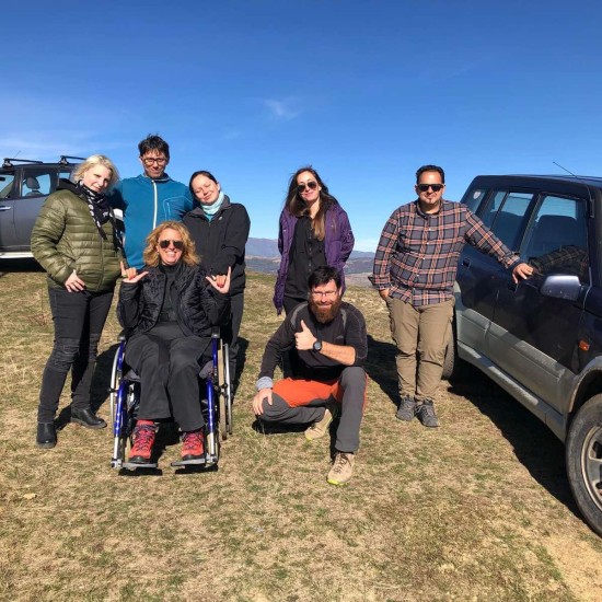 Сред природата с „Целодневен OFFROAD TOUR с джип за до 4 души‘‘ от Makaroon