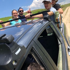 На път с „Целодневен OFFROAD TOUR с джип за до 4 души‘‘ в Стрелча