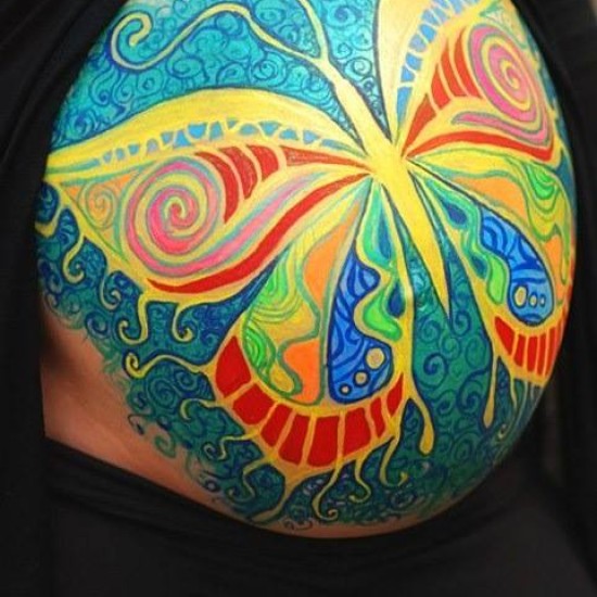 Подарете цветна хармония и баланс с  "Body Art Терапия за Бременни " от Makaroon