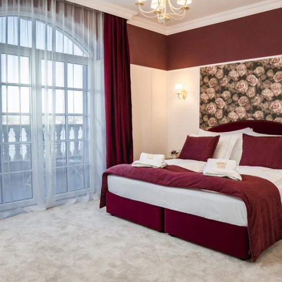 Две нощувки в Bononia Estate Winery & Resort с винена дегустация и разходка с VESPA от Макароон Две нощувки в Bononia Estate Winery & Resort с винена дегустация и разходка с VESPA от Макароон