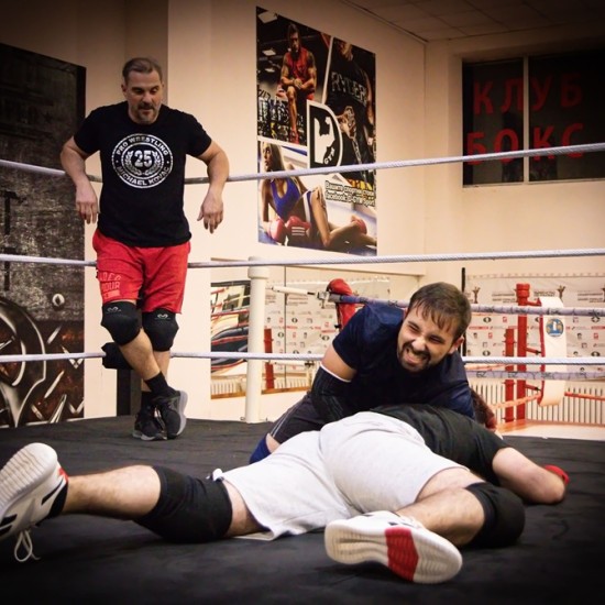 Повишете адреналина и се насладете на Три тренировки в рамките на една седмица в първата по рода си школа по кеч в България от Makaroon Повишете адреналина и се насладете на Три тренировки в рамките на една седмица в първата по рода си школа по кеч в България от Makaroon