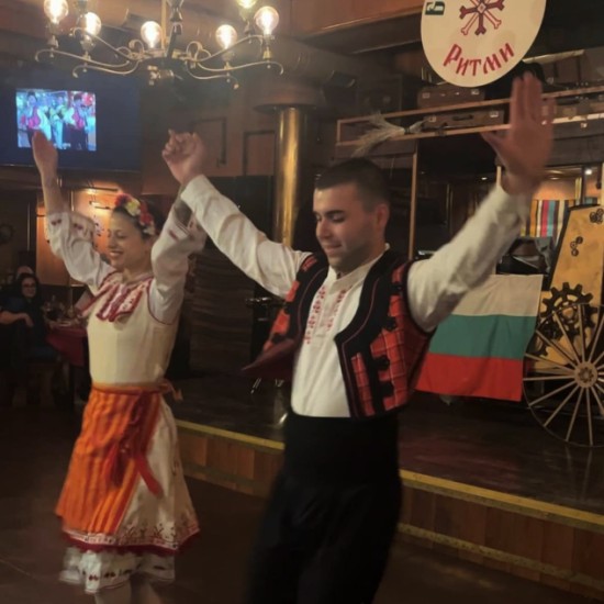 Gift an "Authentic Bulgarian dinner for two" from Makaroon Gift an "Authentic Bulgarian dinner for two" from Makaroon