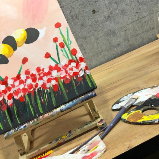 Рисуване и вино в Пловдив от Makaroon