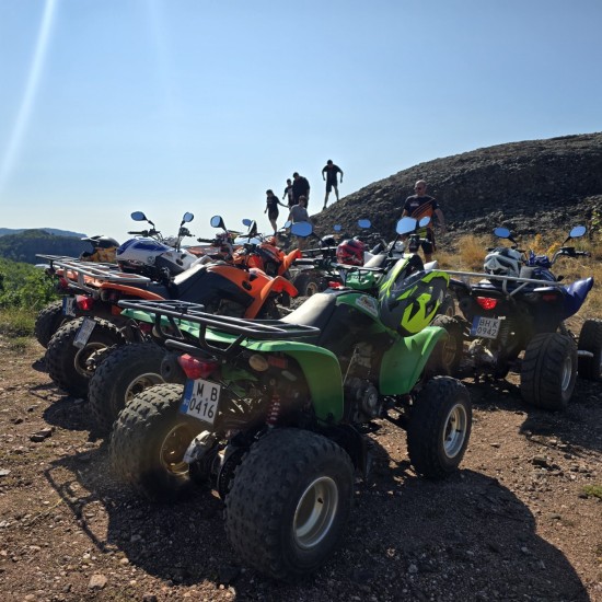 Офроуд приключение с АТВ край Белоградчишките скали от Makaroon.bg