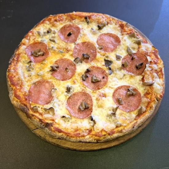 Разнообразете деня си с 4-часов тур с ел. колело за един човек + хапване край Боровец от Makaroon