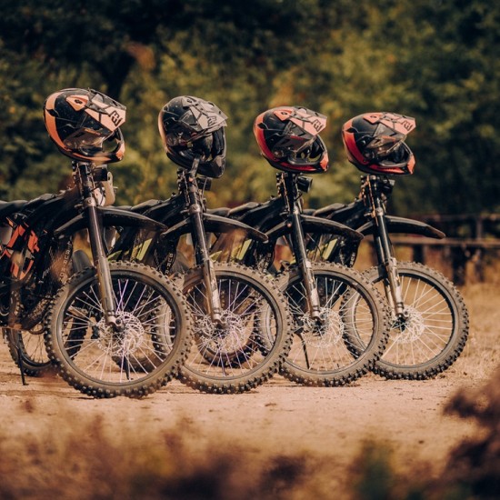 Вдигнете адреналина с 1-часов Тур Приключение до Бункера с електрически мотор край Пловдив от Makaroon