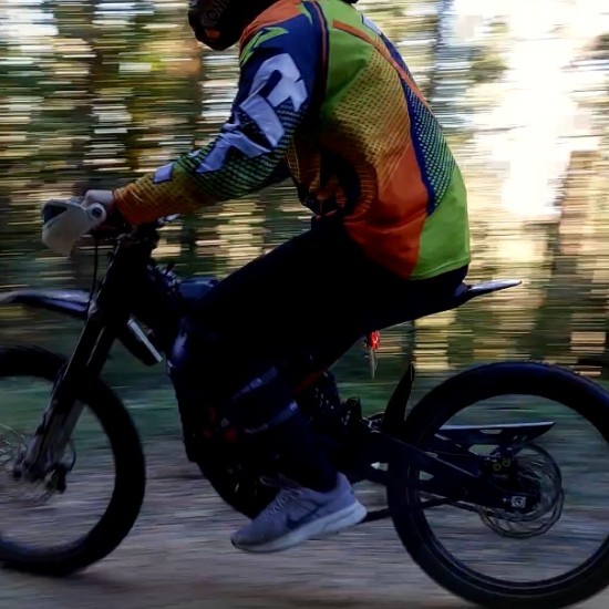 Подарете едно екстремно приключение с мотор с "Двучасов тур с електрически . мотор „По стъпките на Ботев“ край Враца" от Makaroon