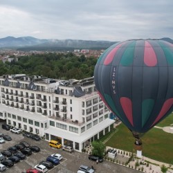 Панорамно издигане с балон в Павел Баня 