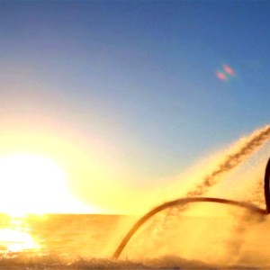 Флайборд или джетпак на я.Искър Флайборд или джетпак на я.Искър