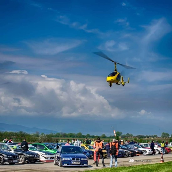 Свобода и адреналин с Полет с жирокоптер в района на София от Makaroon