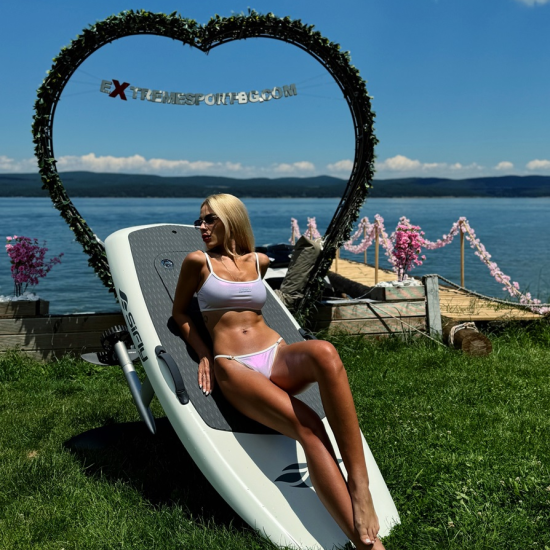 Вдигнете пулса и адреналина си с "20-минутен урок по каране на Е-foil на яз. Искър" от Makaroon