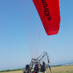 Сред облаците с  “Полет с тандемен парапланер + видеозаснемане край Стара Загора” 