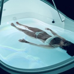 Флотация – терапия за пълноценна почивка на тялото и ума в гр. Варна