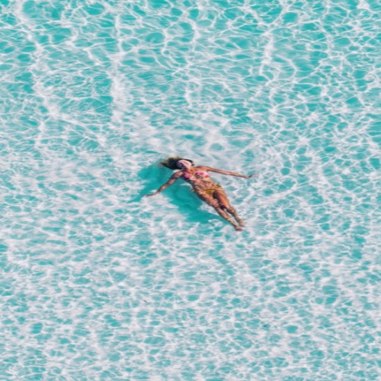Flotation and massage in a sea salt room | Makaroon.bg