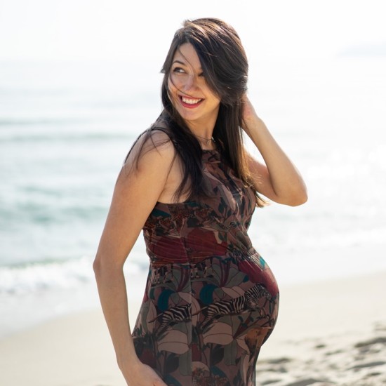 Магия в кадър с "Професионална фотосесия за бременни във Варна" от Makaroon