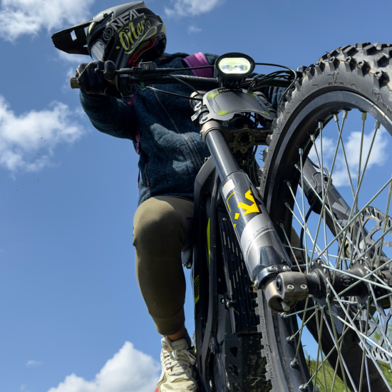 Ride with an electric cross bike near Trigrad from Makaroon