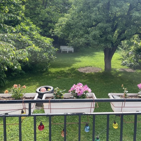 Създайте своето уникално бижу от естествени камъни и коприна по време на тaзи творческa работилница от Makaroon