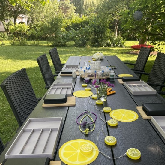 Създайте своето уникално бижу от естествени камъни и коприна по време на тaзи творческa работилница от Makaroon